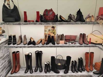 Sezzi-Shoes-02_original