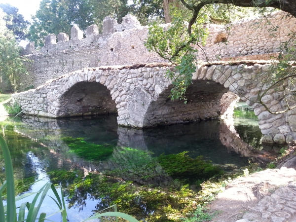 Giardino di Ninfa: aperture straordinarie